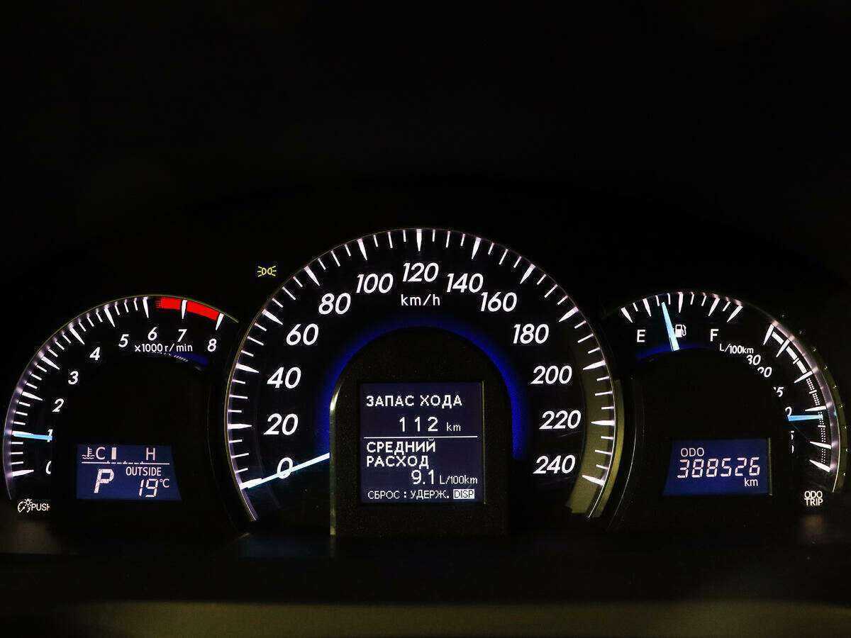 Купить Toyota Camry, 2012, 388 525 км.. Фото: #8