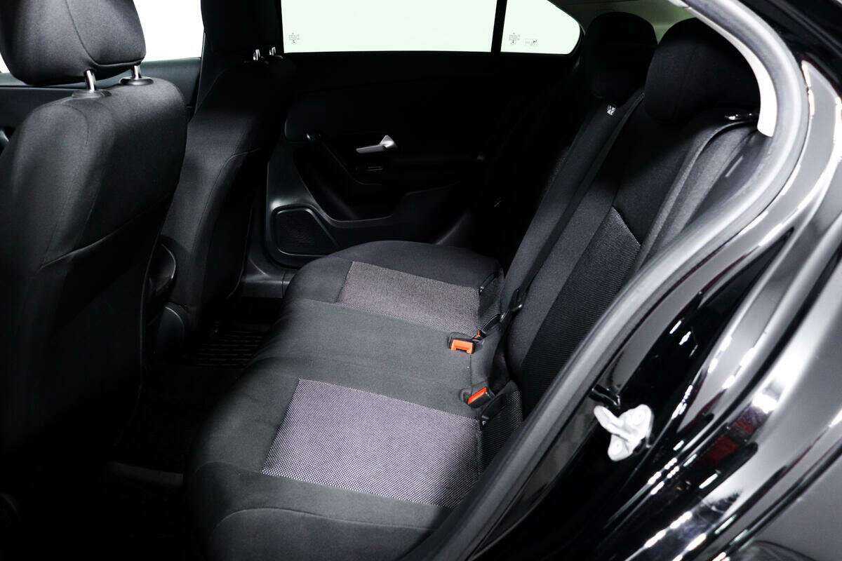 Купить Mercedes-Benz A-Класс, 2019, 91 100 км.. Фото: #11