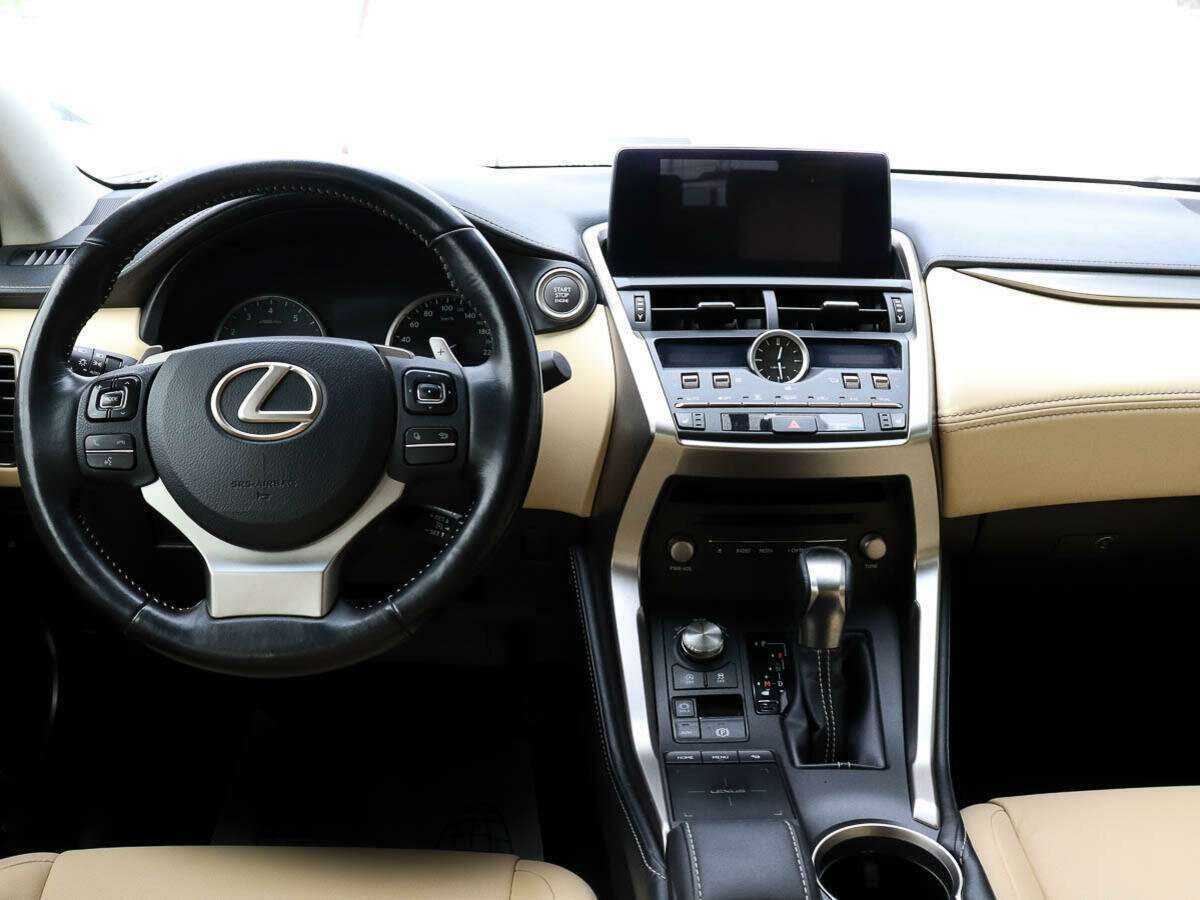 Купить Lexus NX, 2017, 87 446 км.. Фото: #9