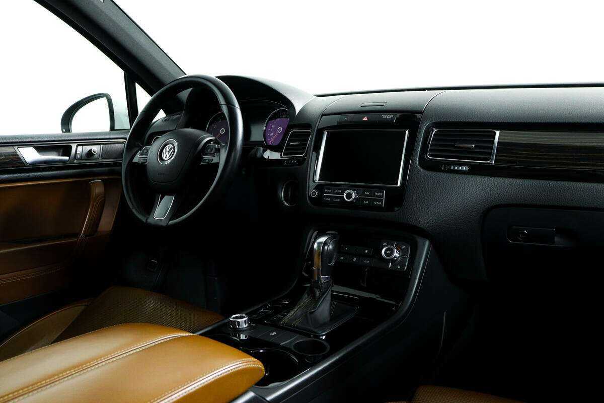 Купить Volkswagen Touareg, 2013, 182 356 км.. Фото: #8