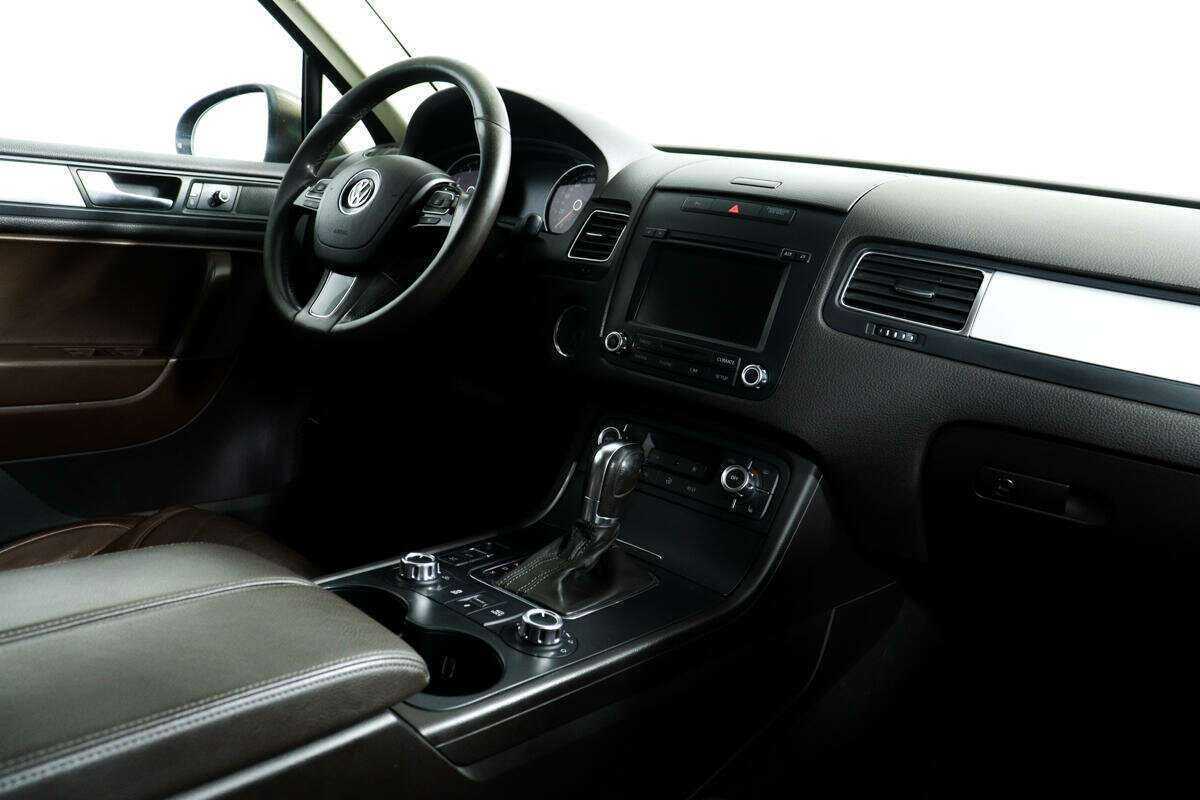 Купить Volkswagen Touareg, 2012, 345 435 км.. Фото: #8