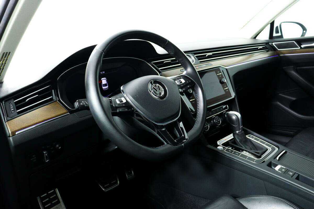 Купить Volkswagen Passat, 2018, 51 460 км.. Фото: #11
