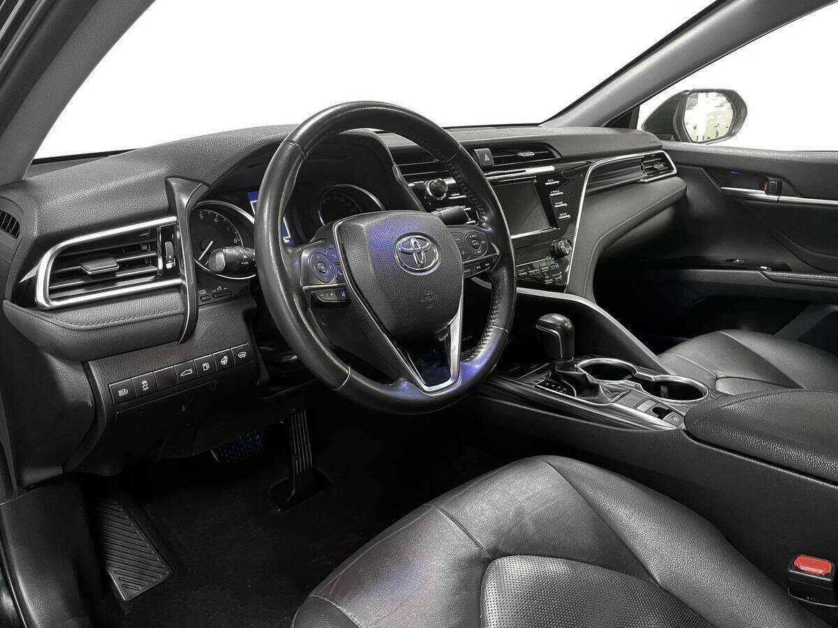 Купить Toyota Camry, 2018, 85 390 км.. Фото: #13