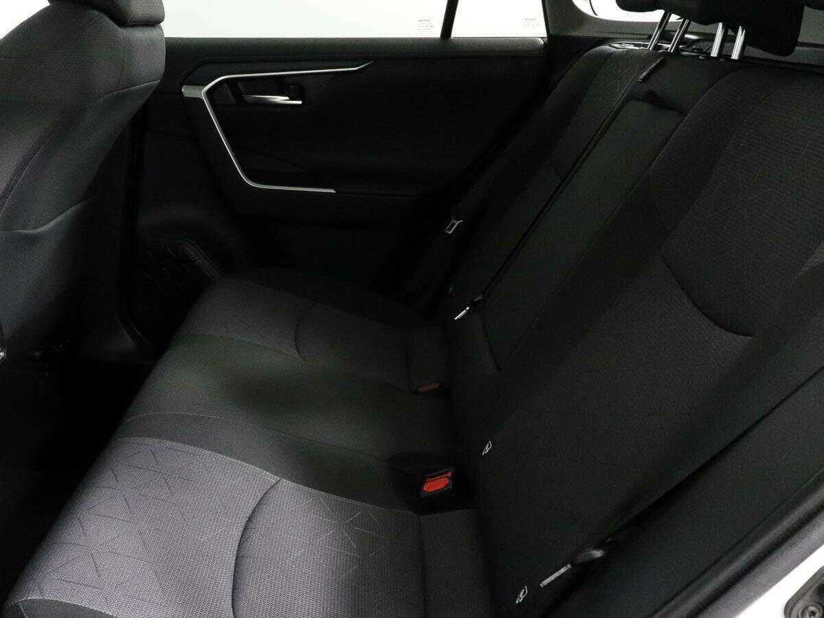 Купить Toyota RAV4, 2020, 47 700 км.. Фото: #7