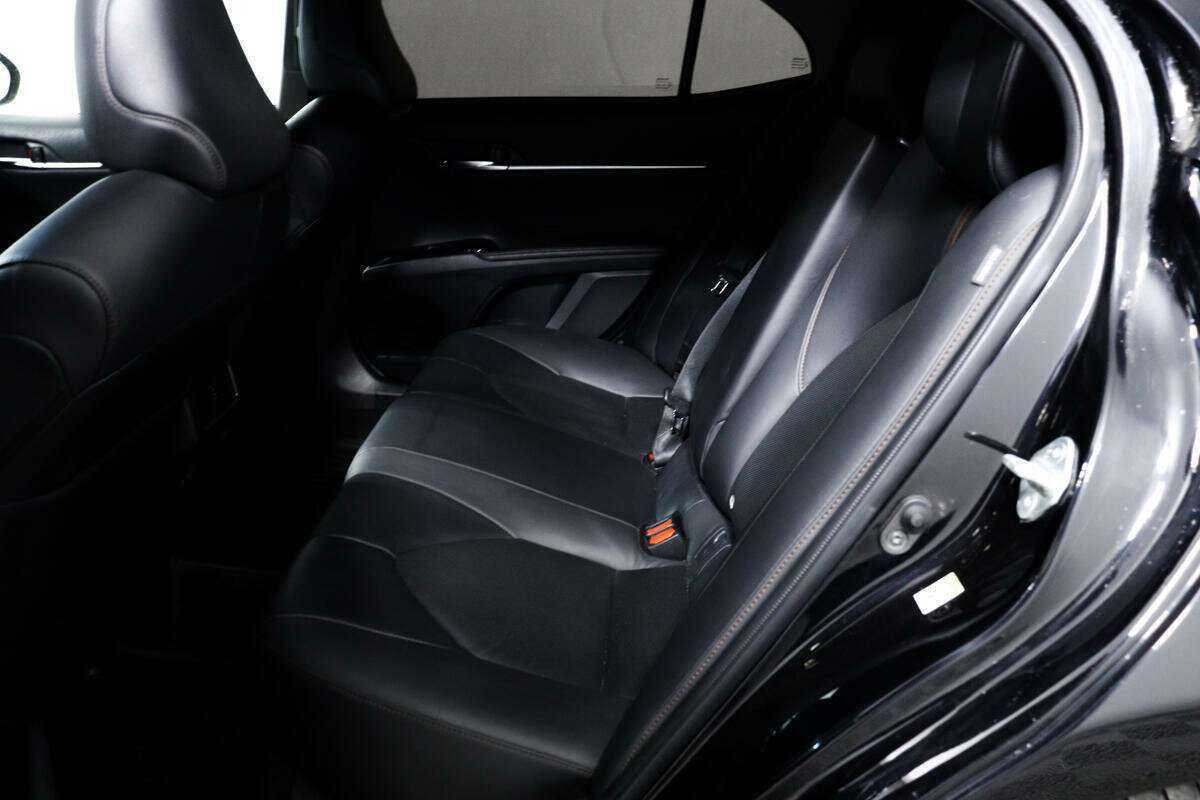 Купить Toyota Camry, 2018, 129 817 км.. Фото: #11