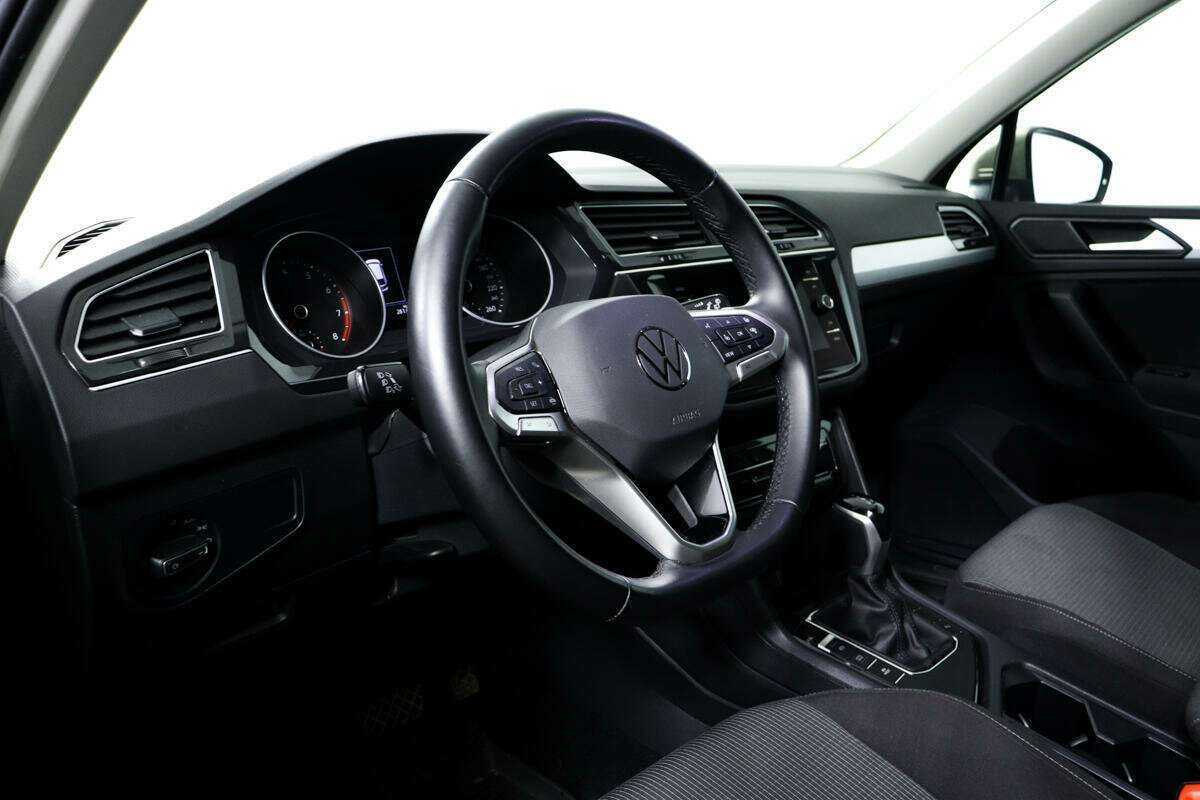 Купить Volkswagen Tiguan, 2021, 29 202 км.. Фото: #12