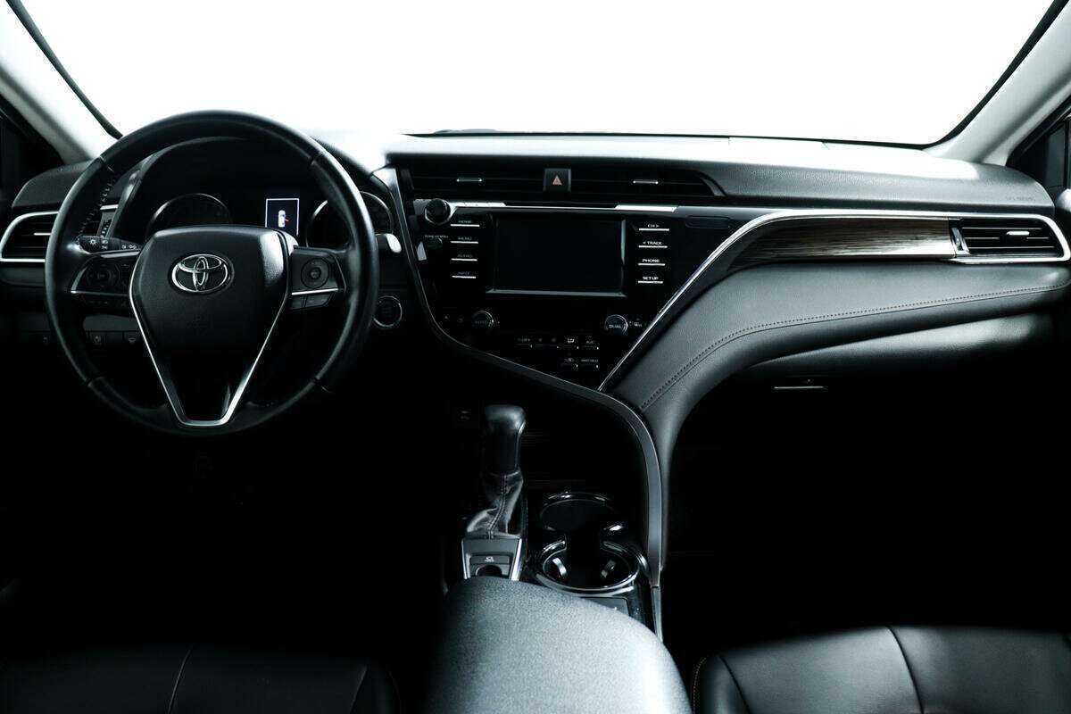 Купить Toyota Camry, 2019, 96 000 км.. Фото: #10