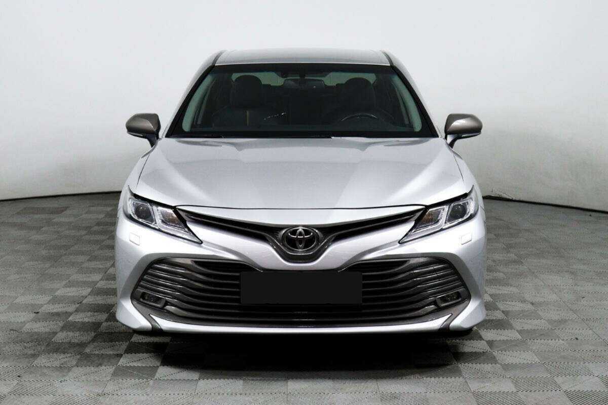 Купить Toyota Camry, 2018, 44 138 км.. Фото: #1