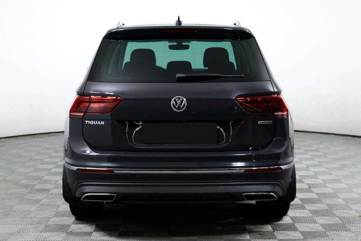 Купить Volkswagen Tiguan, 2018, 91 888 км.. Фото: #5