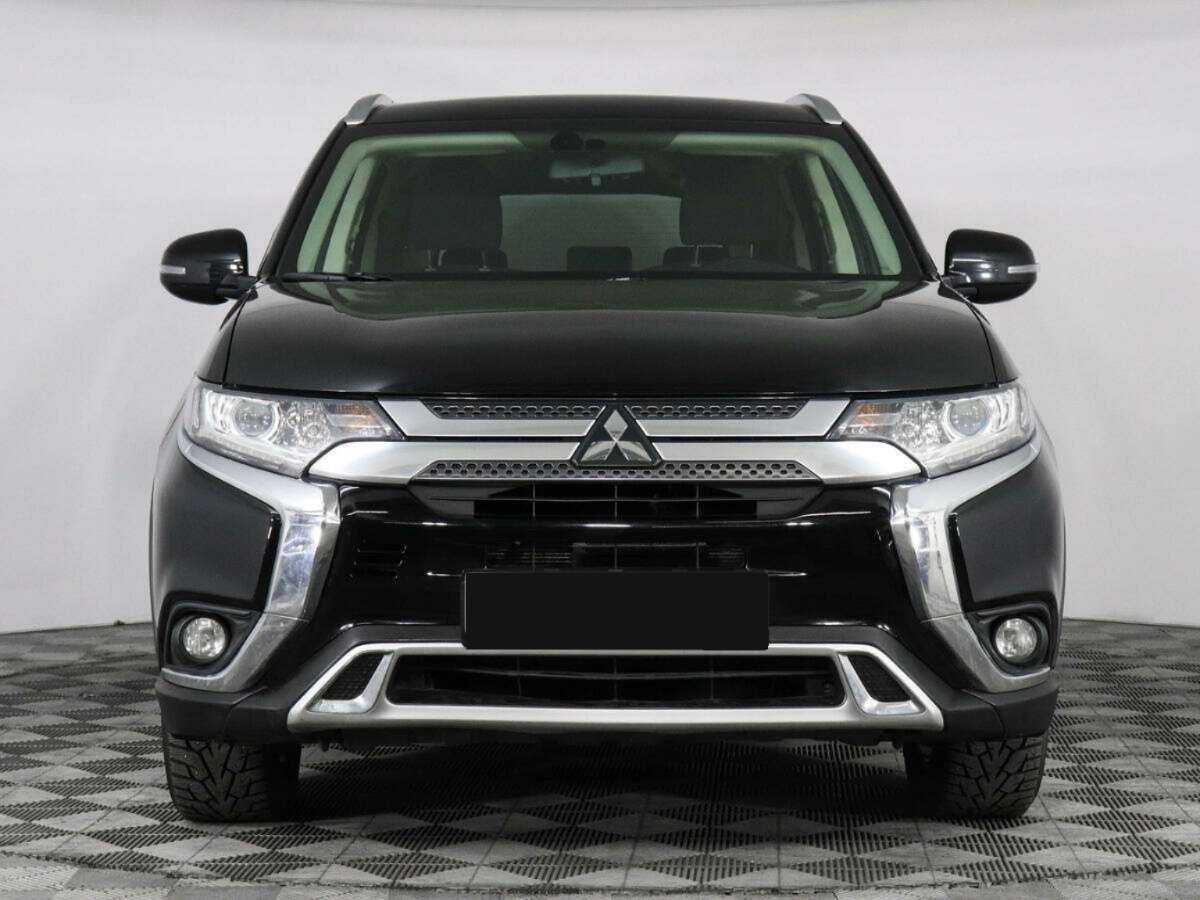 Купить Mitsubishi Outlander, 2018, 99 300 км.. Фото: #1