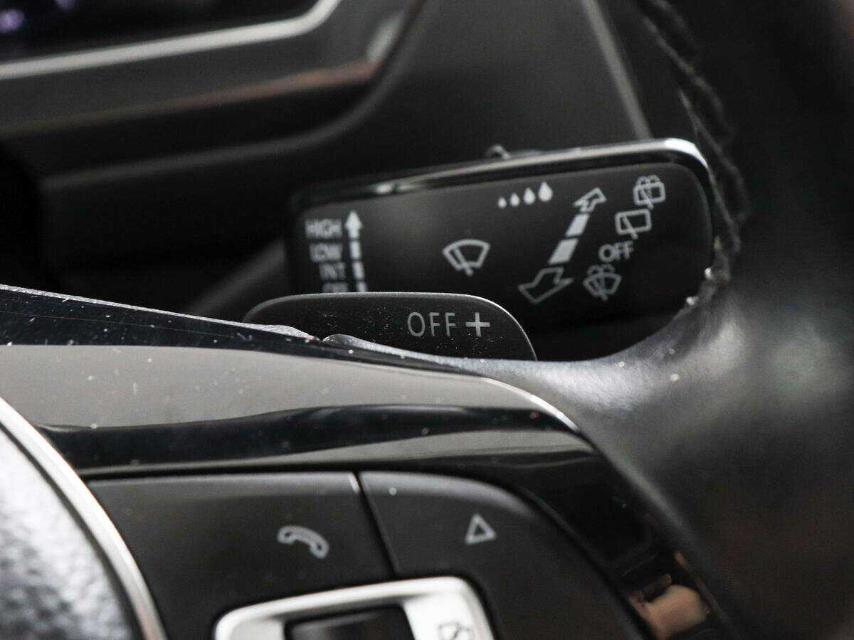 Купить Volkswagen Tiguan, 2018, 106 310 км.. Фото: #8