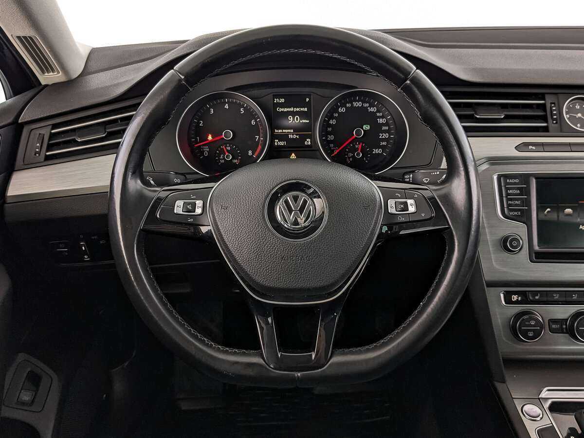 Купить Volkswagen Passat, 2016, 61 012 км.. Фото: #16