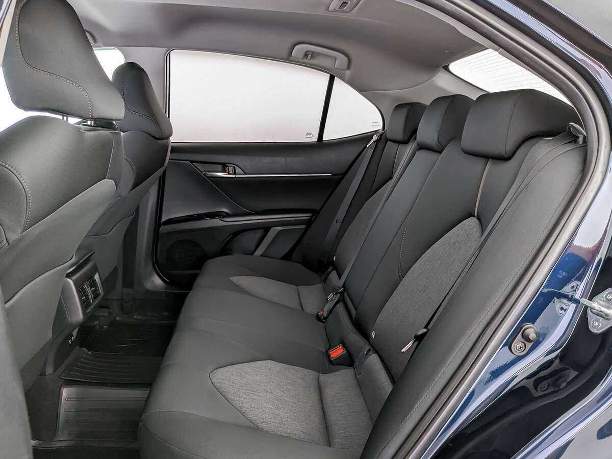 Купить Toyota Camry, 2020, 117 733 км.. Фото: #9