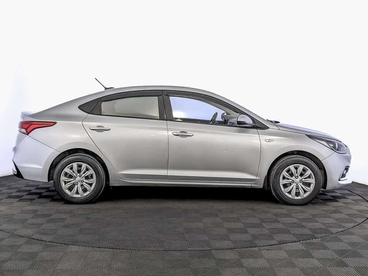 Купить Hyundai Solaris, 2019, 110 373 км.. Фото: #3