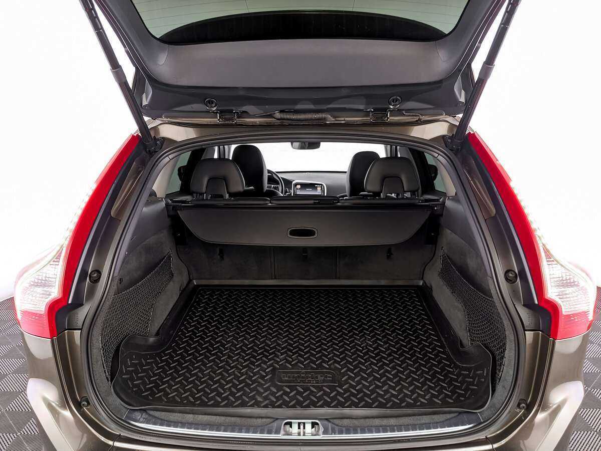 Купить Volvo XC60, 2015, 122 926 км.. Фото: #9