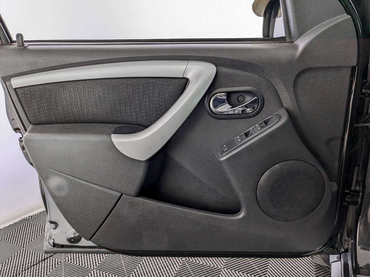 Купить Nissan Terrano, 2015, 178 211 км.. Фото: #13