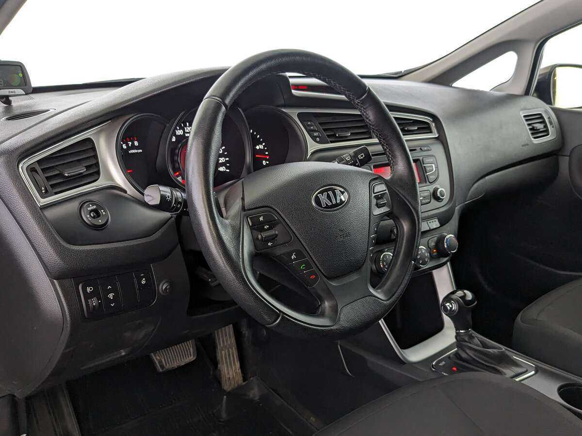 Купить Kia Ceed, 2017, 54 160 км.. Фото: #10