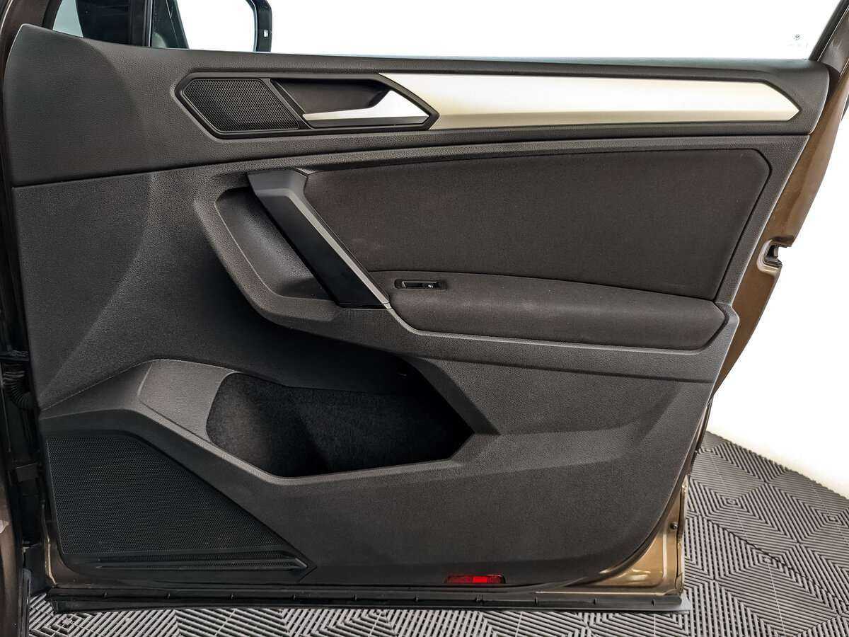 Купить Volkswagen Tiguan, 2020, 134 987 км.. Фото: #22