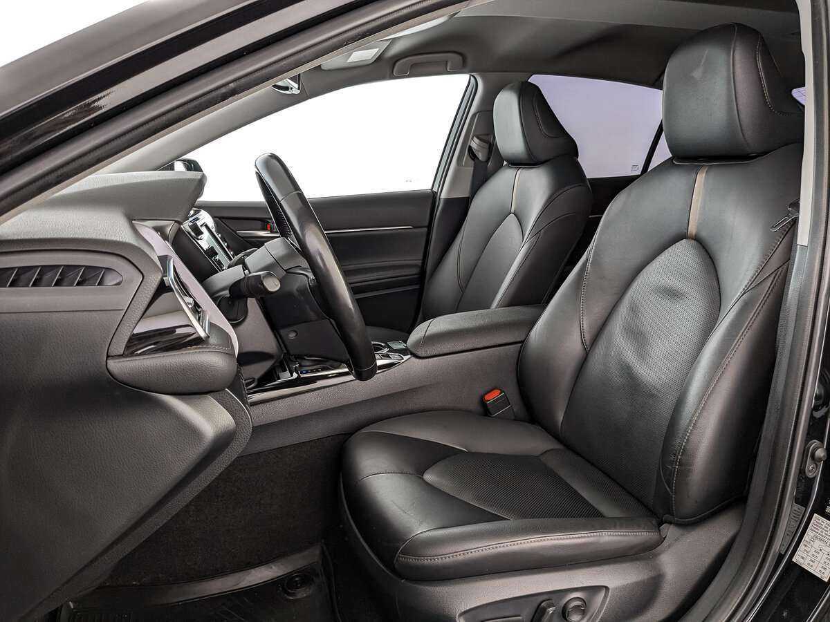 Купить Toyota Camry, 2019, 81 232 км.. Фото: #13