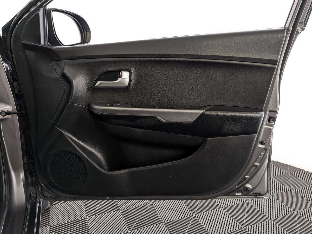 Купить Kia Rio, 2017, 128 259 км.. Фото: #18