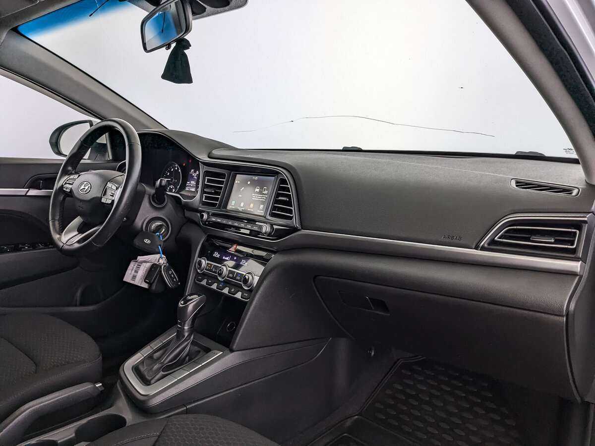 Купить Hyundai Elantra, 2020, 114 361 км.. Фото: #8