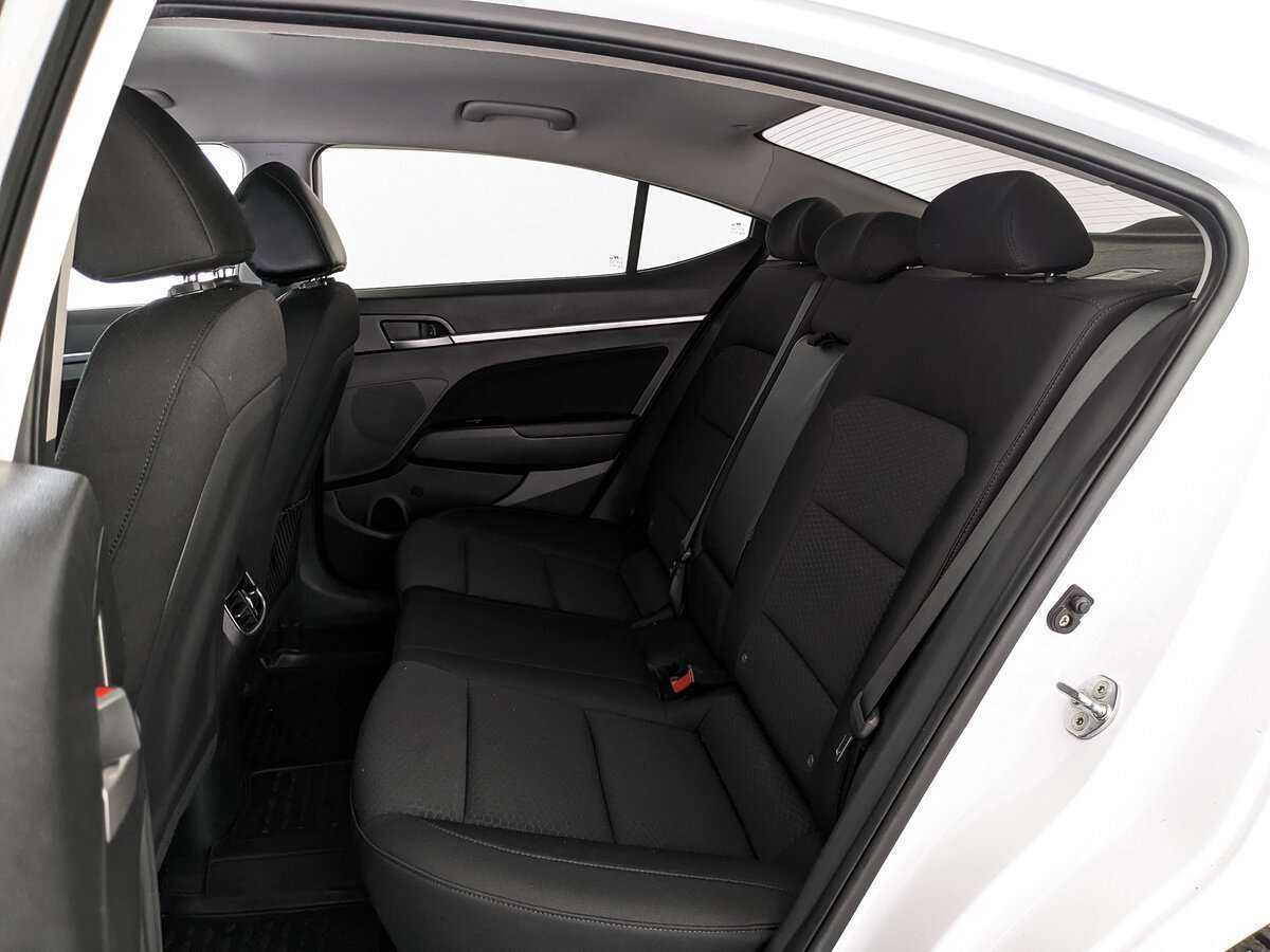 Купить Hyundai Elantra, 2020, 114 361 км.. Фото: #13