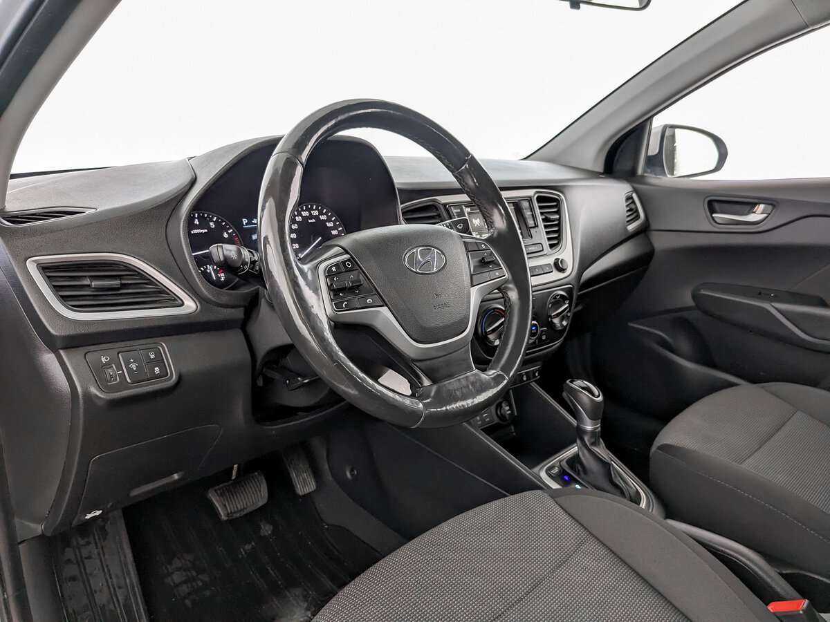 Купить Hyundai Solaris, 2018, 123 821 км.. Фото: #15