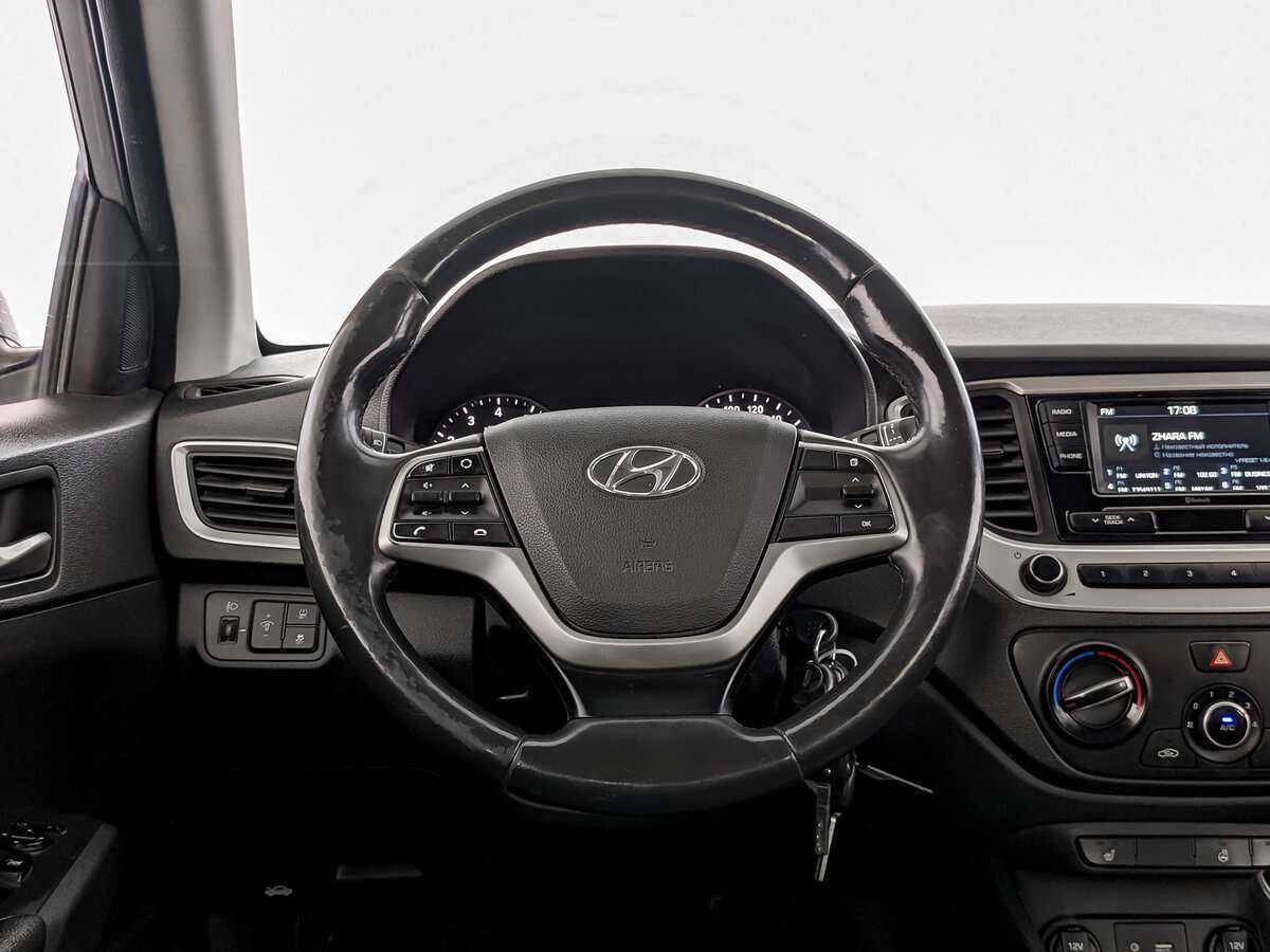 Купить Hyundai Solaris, 2018, 123 821 км.. Фото: #20