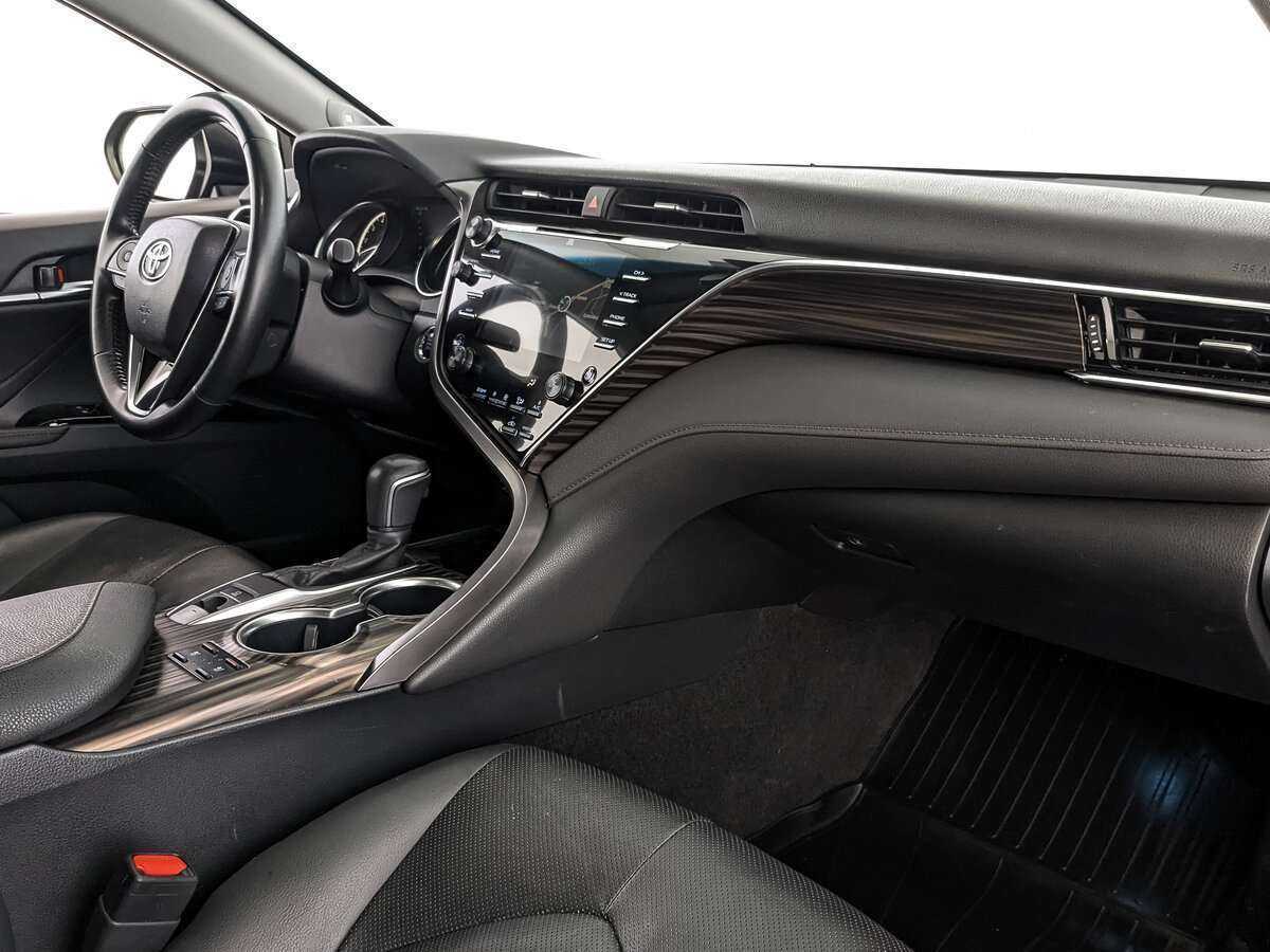 Купить Toyota Camry, 2018, 164 006 км.. Фото: #9