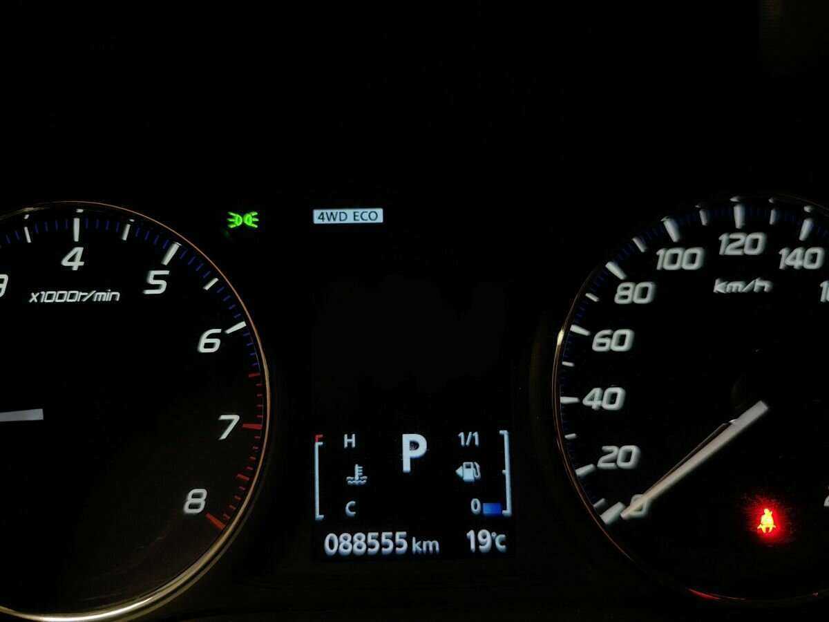 Купить Mitsubishi Outlander, 2018, 88 553 км.. Фото: #18