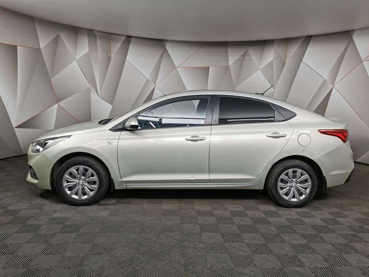 Купить Hyundai Solaris, 2017, 108 077 км.. Фото: #4