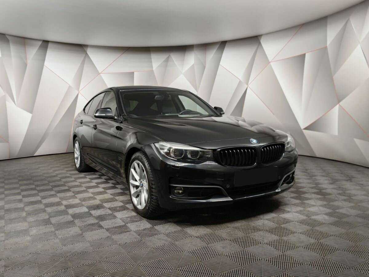 Купить BMW 3 серии, 2019, 35 600 км.. Фото: #2