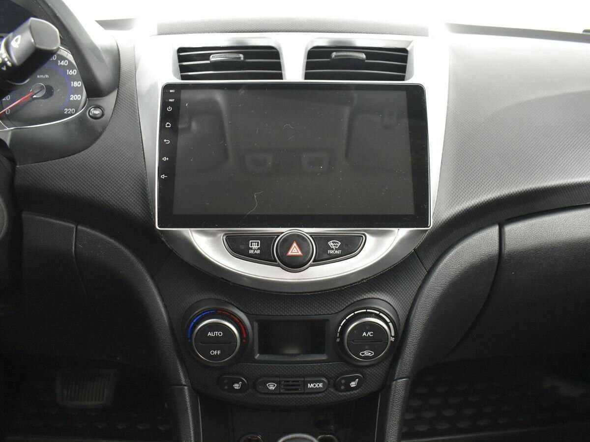 Купить Hyundai Solaris, 2016, 82 321 км.. Фото: #11