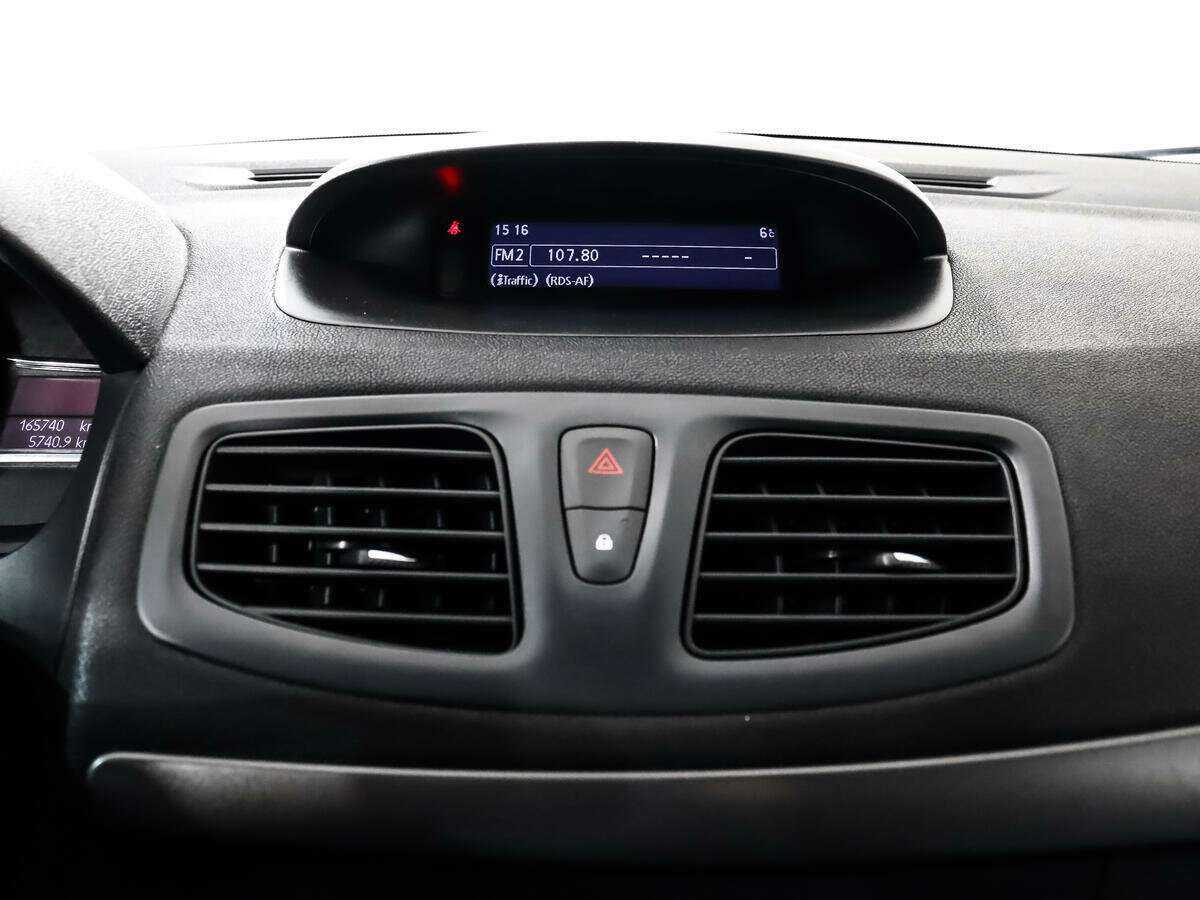 Купить Renault Fluence, 2013, 165 599 км.. Фото: #12