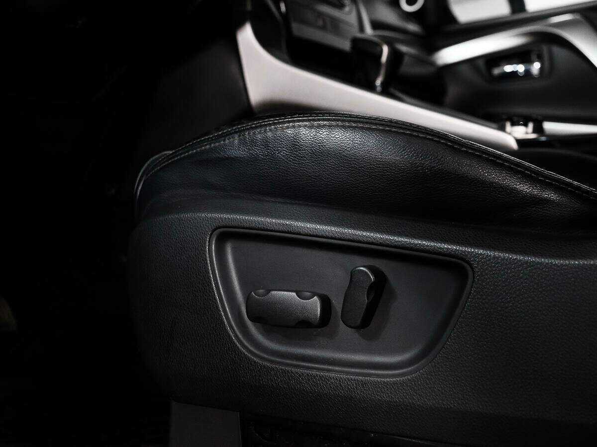 Купить Mitsubishi Pajero Sport, 2016, 201 246 км.. Фото: #8