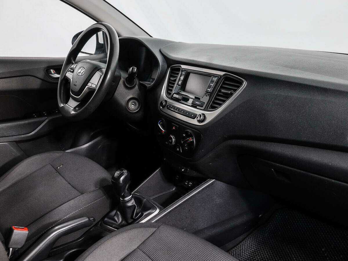 Купить Hyundai Solaris, 2019, 146 826 км.. Фото: #10
