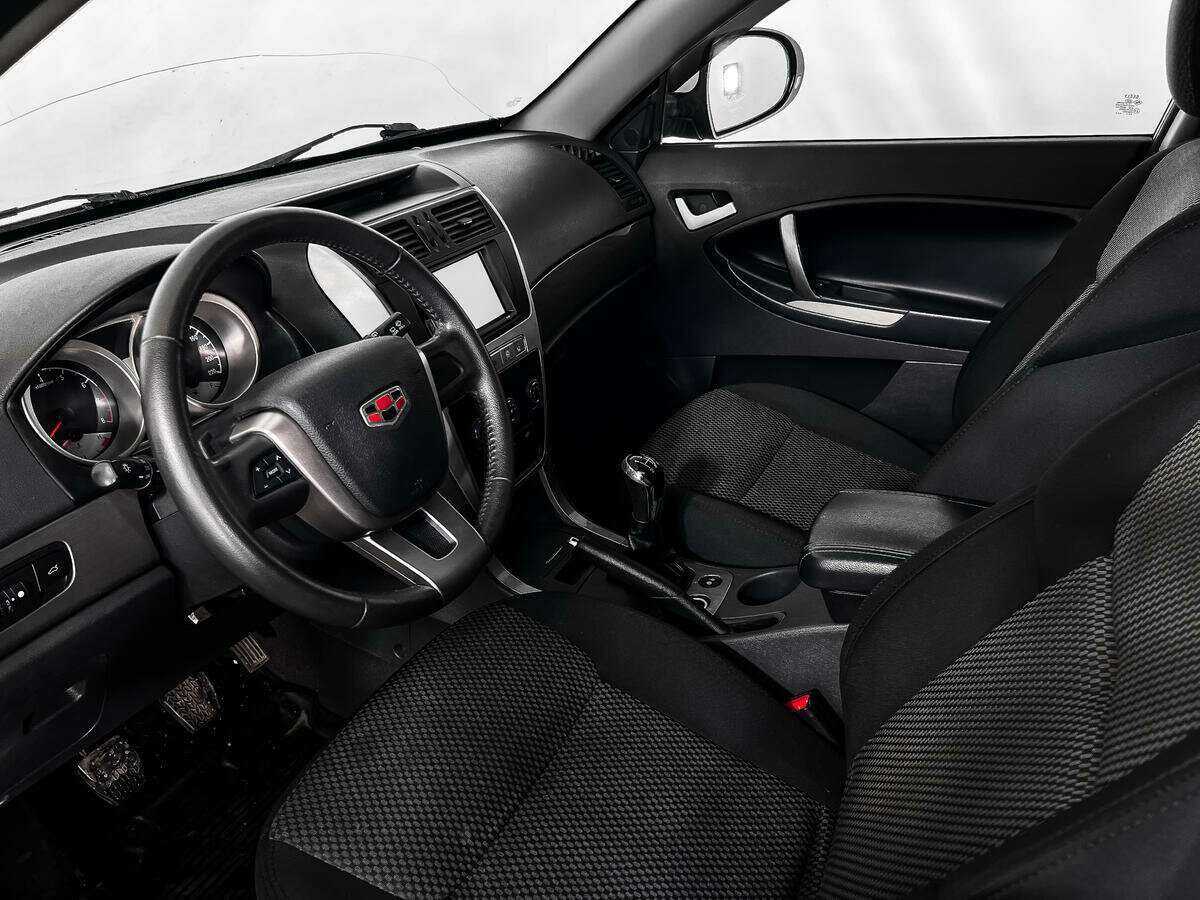 Купить Geely Emgrand X7, 2015, 113 987 км.. Фото: #8