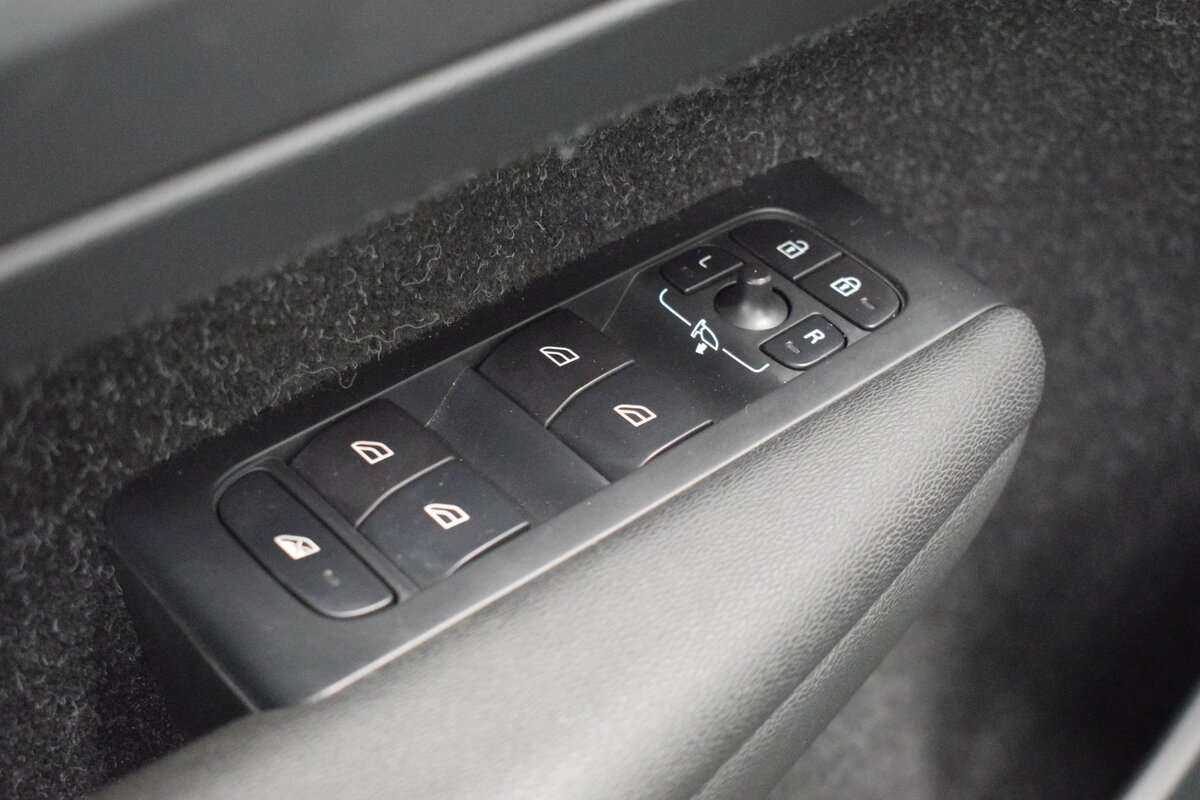 Купить Volvo XC40, 2019, 67 000 км.. Фото: #8