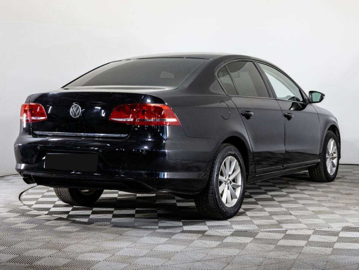 Купить Volkswagen Passat, 2013, 145 126 км.. Фото: #3