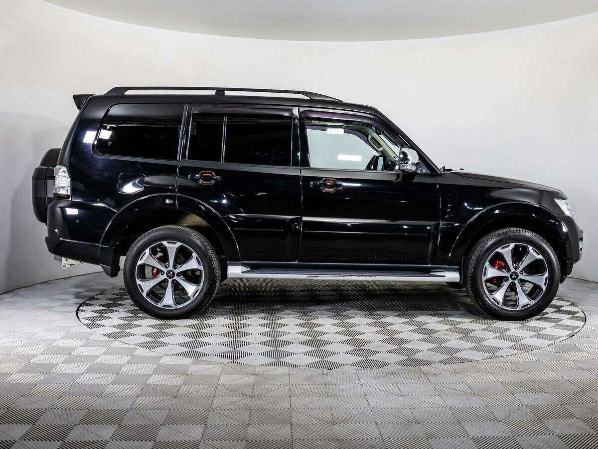 Купить Mitsubishi Pajero, 2015, 39 619 км.. Фото: #3