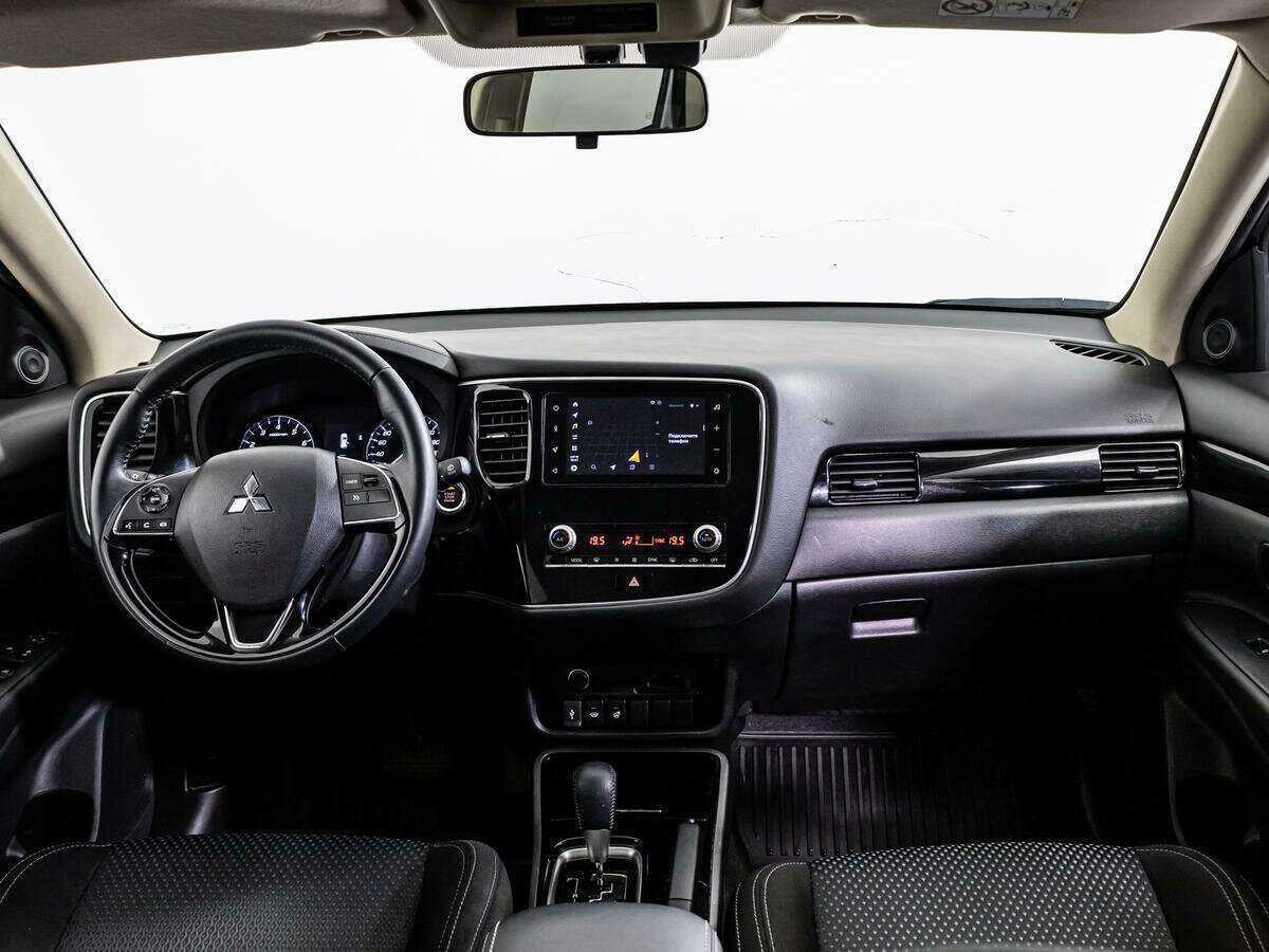 Купить Mitsubishi Outlander, 2021, 35 571 км.. Фото: #11