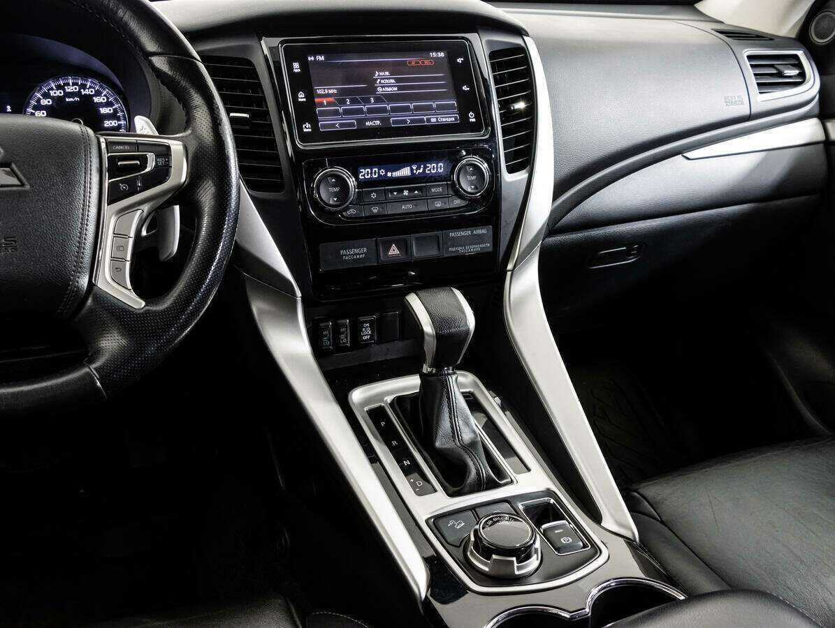 Купить Mitsubishi Pajero Sport, 2017, 100 868 км.. Фото: #9