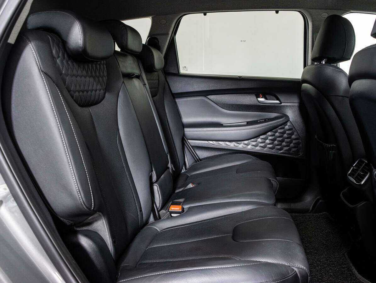 Купить Hyundai Santa Fe, 2018, 77 634 км.. Фото: #13