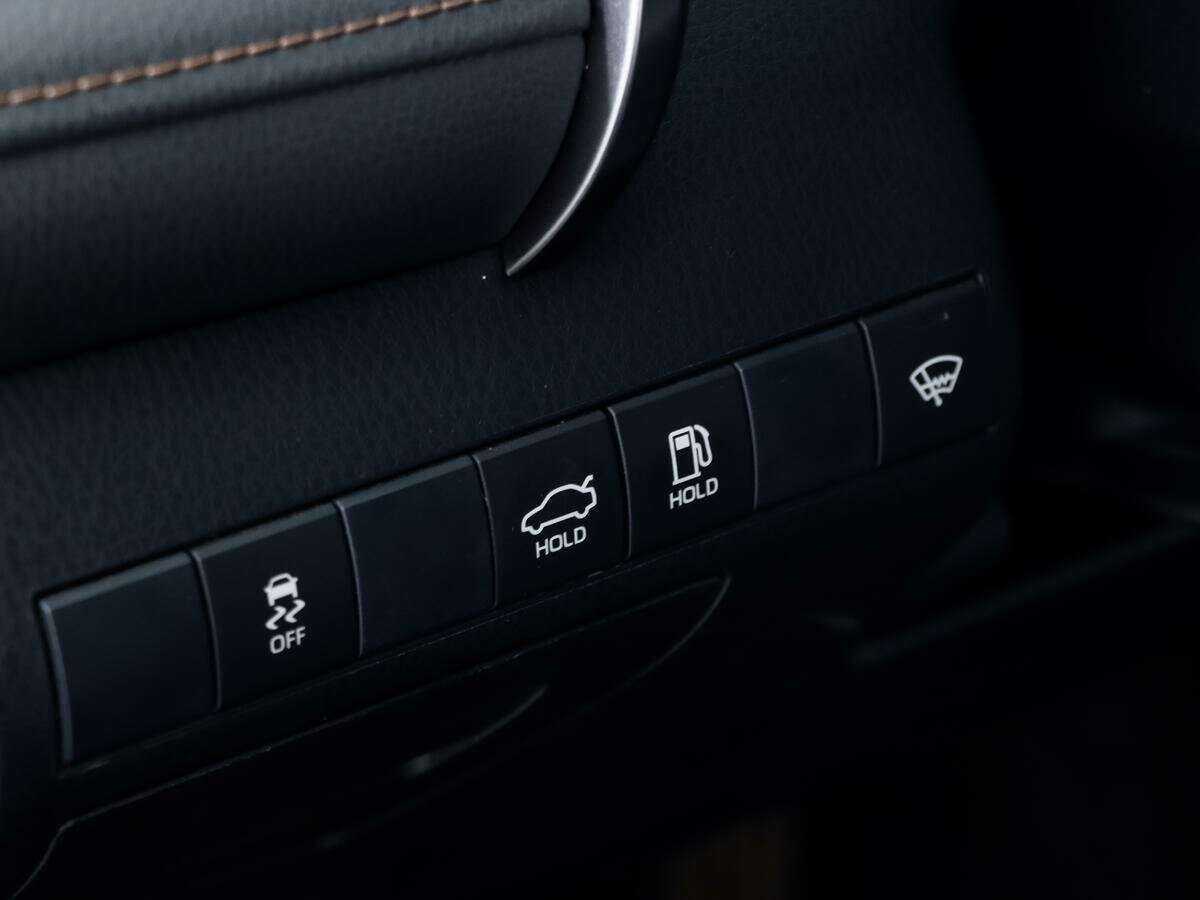 Купить Toyota Camry, 2019, 99 578 км.. Фото: #10