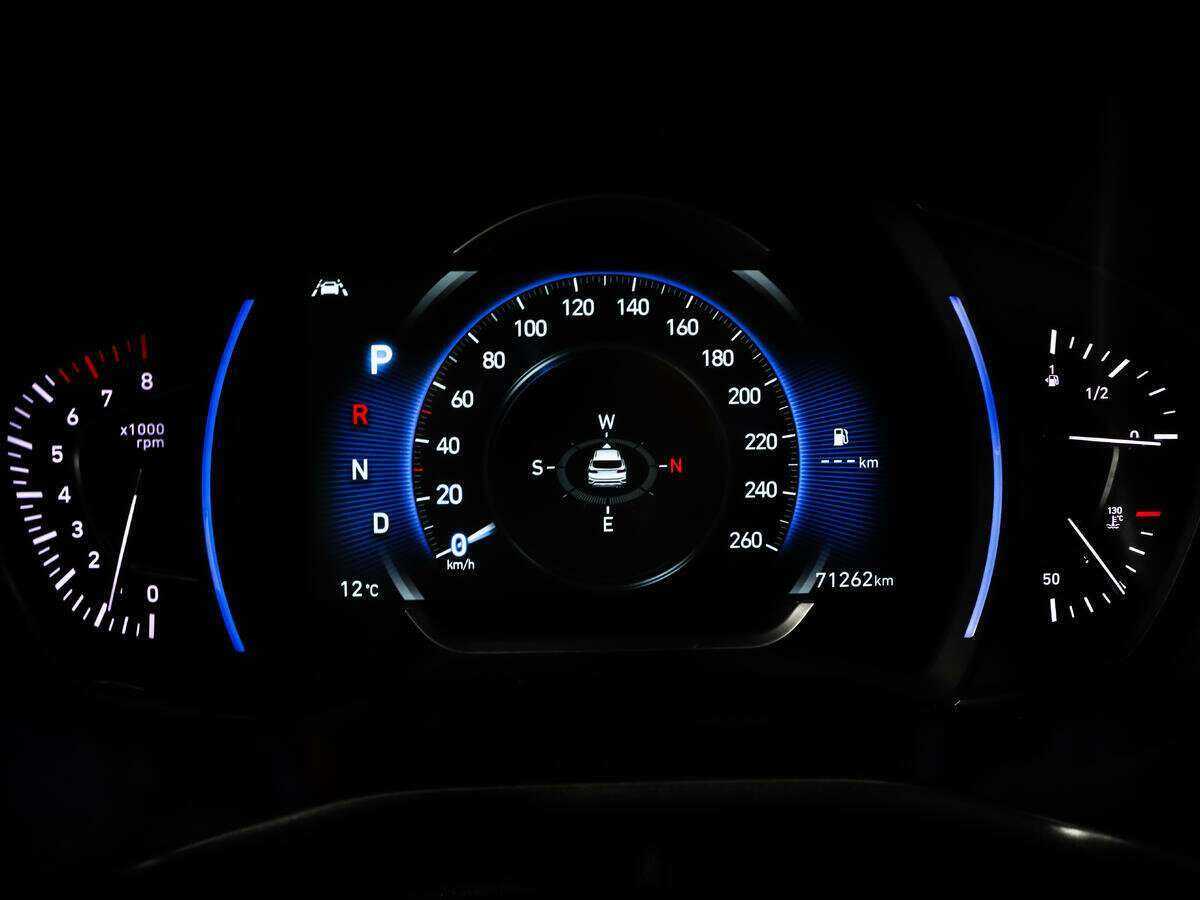 Купить Hyundai Santa Fe, 2018, 71 300 км.. Фото: #19