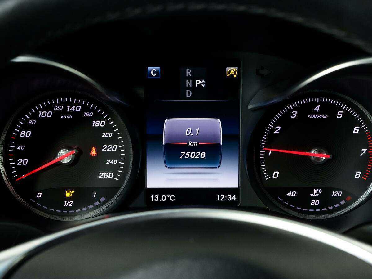 Купить Mercedes-Benz C-Класс, 2015, 73 027 км.. Фото: #17