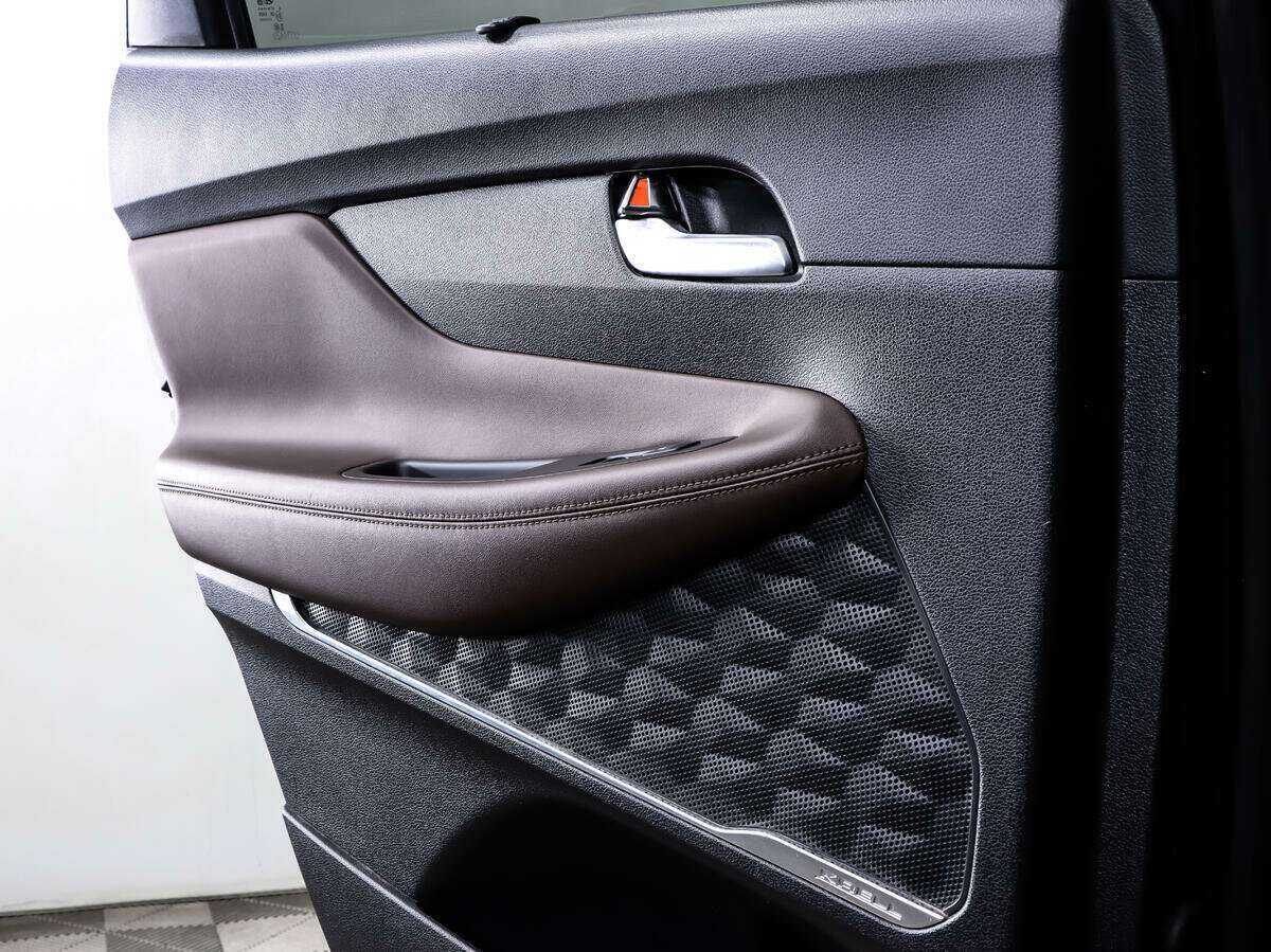 Купить Hyundai Santa Fe, 2018, 136 500 км.. Фото: #9