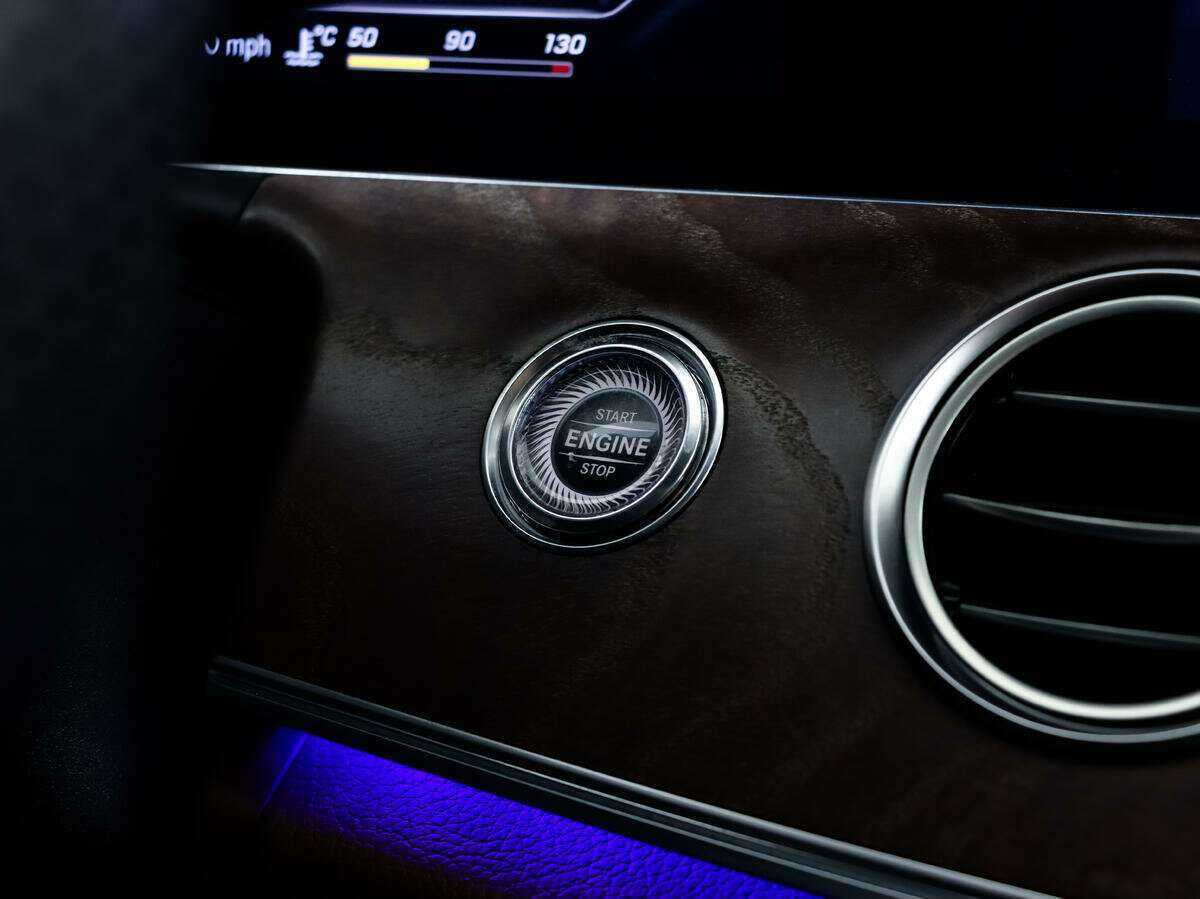 Купить Mercedes-Benz E-Класс, 2016, 103 500 км.. Фото: #17