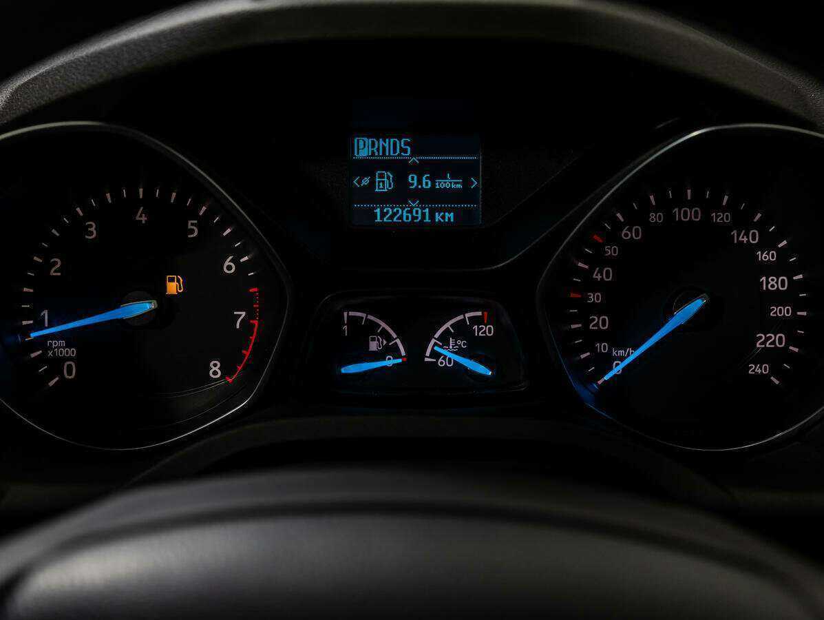 Купить Ford Kuga, 2018, 122 370 км.. Фото: #9