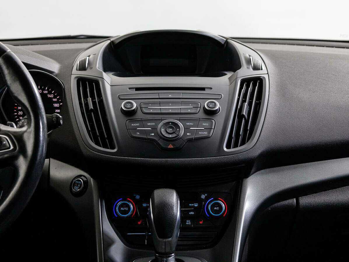 Купить Ford Kuga, 2018, 122 370 км.. Фото: #11